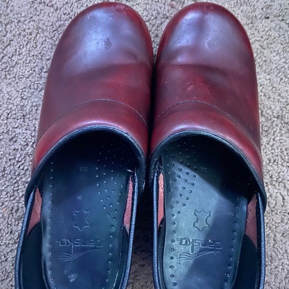 Dansko Clogs - Picture 2 of 5